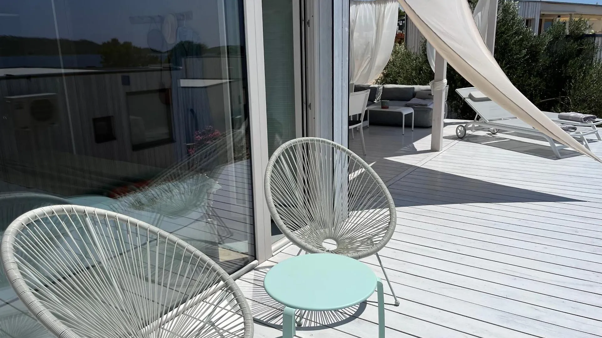 Prázdninový dům Buqez Eco Resort - Beach Villas 2 And 8 - Seaview, New Wifi! Drage