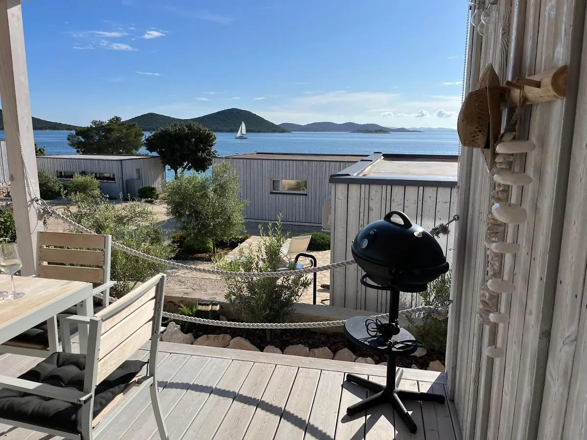 Buqez Eco Resort - Beach Villas 2 And 8 - Seaview, New Wifi! Drage 0*,  Croatia
