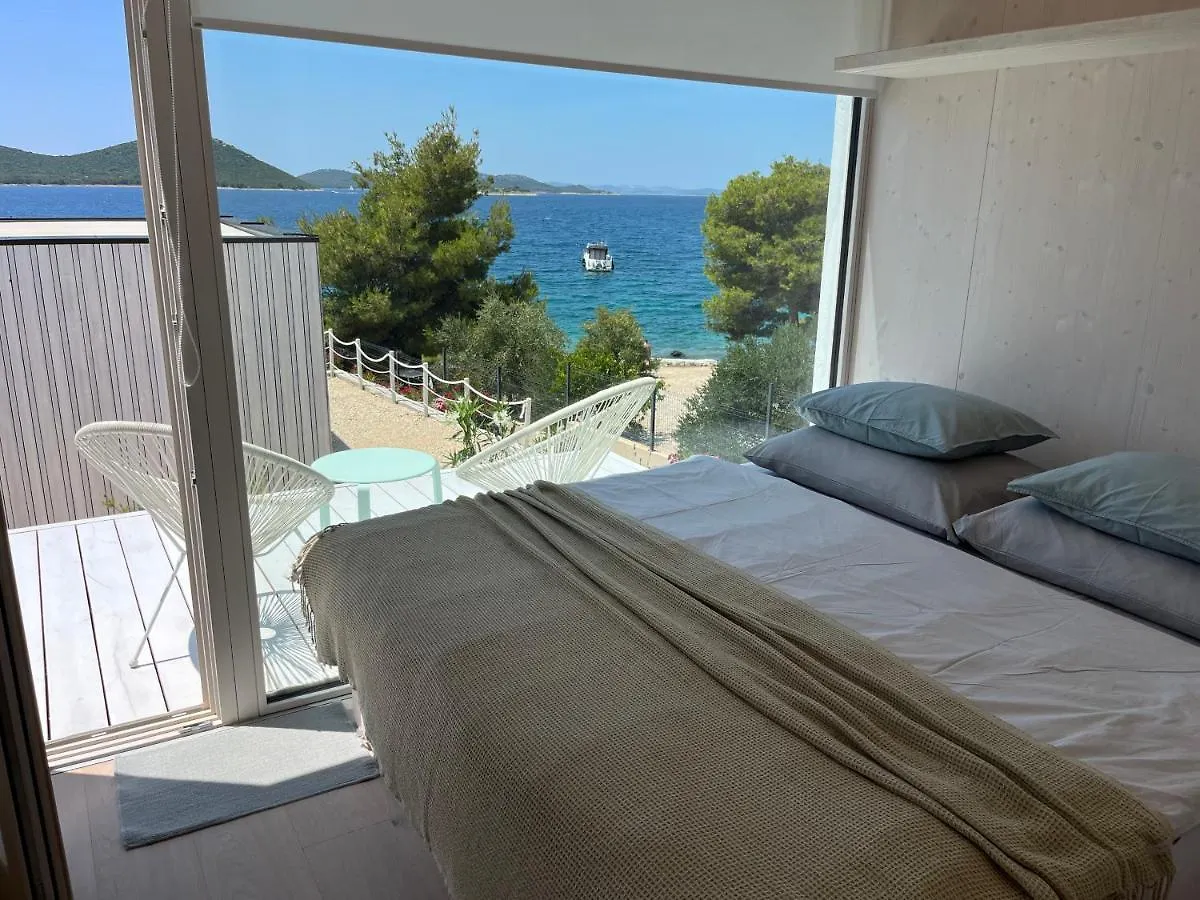 Buqez Eco Resort - Beach Villas 2 And 8 - Seaview, New Wifi! Drage 0*,  Croatia